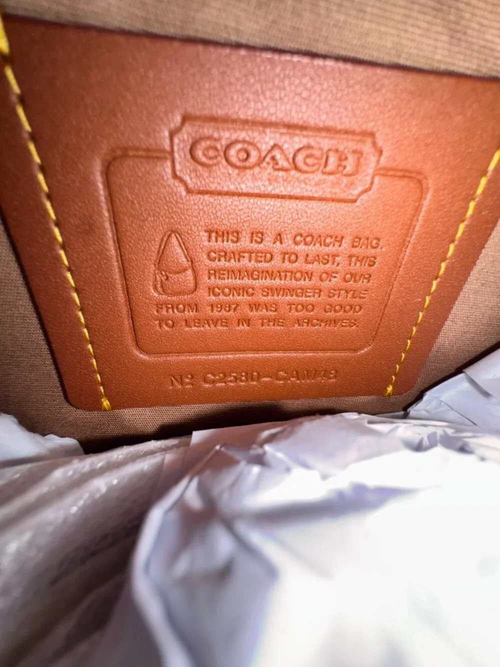 NWT Coach swinger bag in signature jacquard cloud chalk CAM48